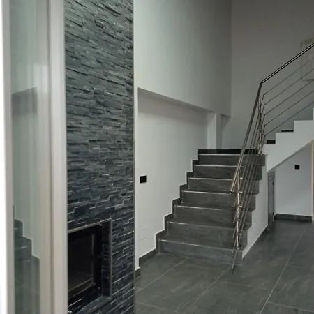 Casa Costa & Crines Santander