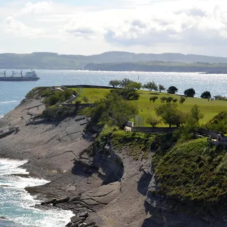 Casa Costa & Crines *