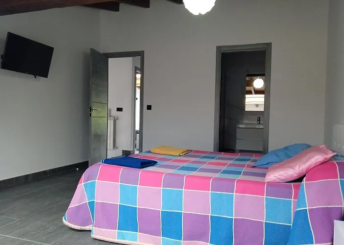 Casa Costa & Crines *