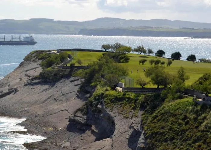 Casa Costa & Crines *